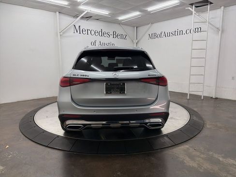 New 2026 Mercedes-Benz GLC 350e GLC 350e image 6