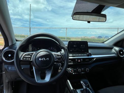 Used 2024 Kia Forte LXS FWD image 32