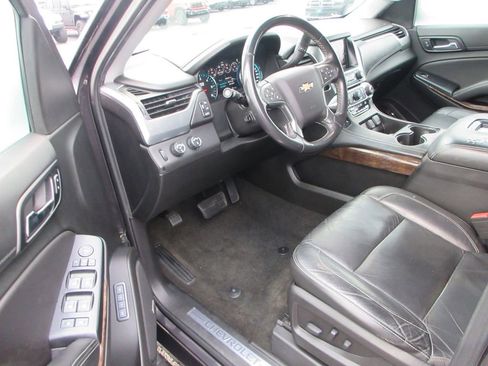 Certified 2017 Chevrolet Tahoe LT w/ LT Signature Package image 14