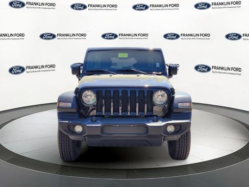 Used 2022 Jeep Wrangler Unlimited Sport AWD/4WD image 8