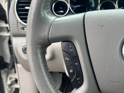 Used 2015 Buick Enclave Leather w/ Trailering Package AWD/4WD image 19
