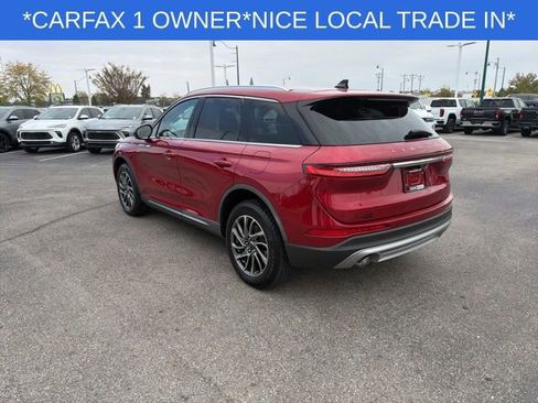 Used 2021 Lincoln Corsair Standard w/ Equipment Group 101A image 9