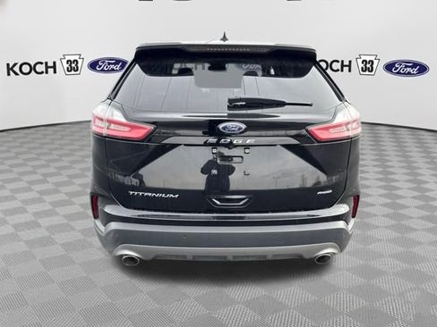 Used 2022 Ford Edge Titanium image 7