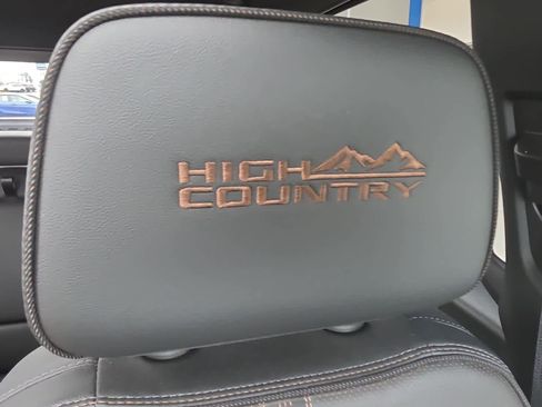 Used 2024 Chevrolet Silverado 1500 High Country w/ High Country Premium Package image 22