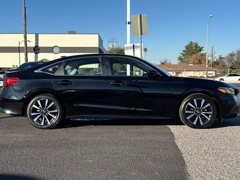 Used 2024 Honda Civic EX image 7