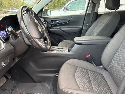 Used 2021 Chevrolet Equinox LT image 10