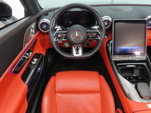 Used 2022 Mercedes-Benz SL 55 AMG 4MATIC image 18