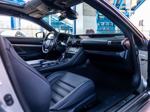 Used 2021 Lexus RC 350 w/ Premium Package RWD image 47