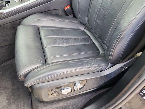 Used 2021 BMW X7 xDrive40i w/ Premium Package image 15