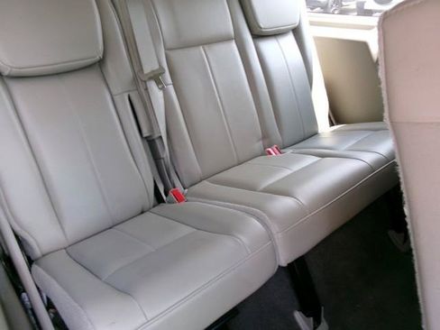 Used 2014 Ford Expedition EL Limited w/ Equipment Group 301A AWD/4WD image 23