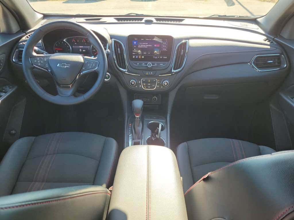 Used 2024 Chevrolet Equinox RS AWD/4WD image 12