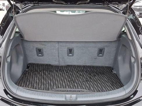 Used 2020 Chevrolet Bolt Premier w/ Infotainment Package image 32