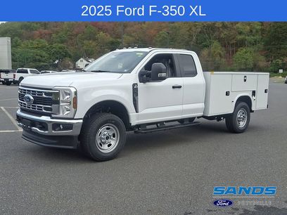 New 2025 Ford F350 XL w/ XL Chrome Package