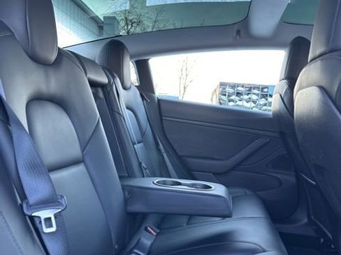 Used 2019 Tesla Model 3 Long Range image 36
