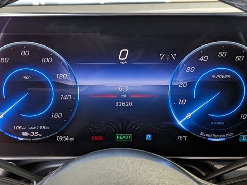 Used 2024 Mercedes-Benz EQE 350+ SUV image 11