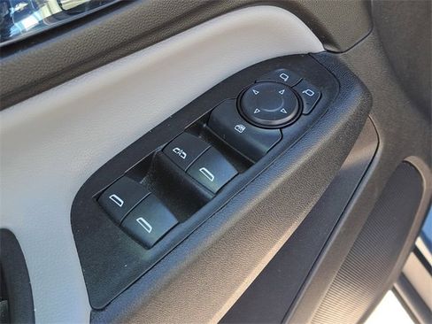 Certified 2024 Chevrolet Equinox LS image 20