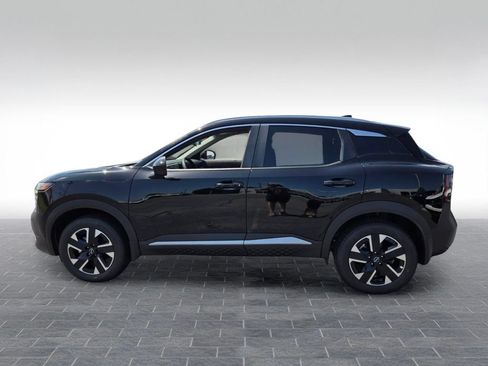 New 2026 Nissan Kicks SV AWD/4WD image 3