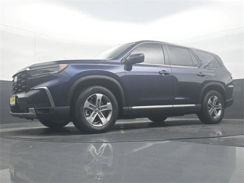 Used 2024 Honda Pilot EX-L image 30