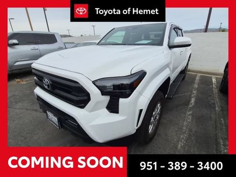 Used 2025 Toyota Tacoma SR5 RWD image 1