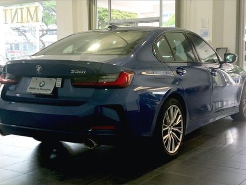 Used 2023 BMW 330i Sedan image 11