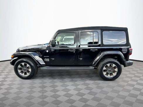 Used 2022 Jeep Wrangler Unlimited Sahara w/ LED Lighting Group image 9