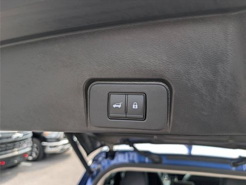 Used 2023 Nissan Rogue SL w/ SL Premium Package AWD/4WD image 14