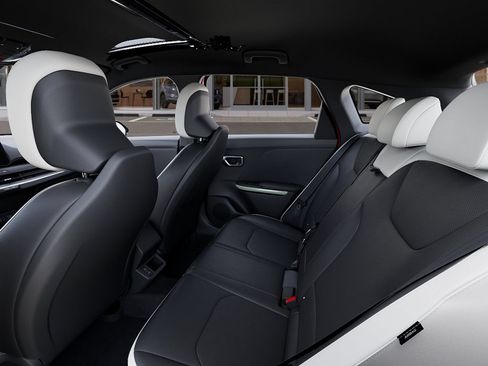 New 2026 Kia K4 GT-Line FWD image 19