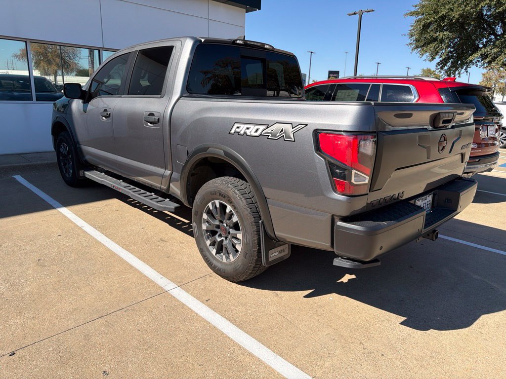 Used 2024 Nissan Titan PRO-4X w/ Pro-4x Convenience Package AWD/4WD image 1