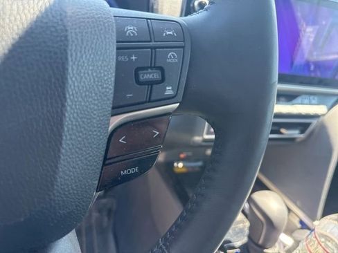 Used 2025 Toyota Camry XSE FWD image 18