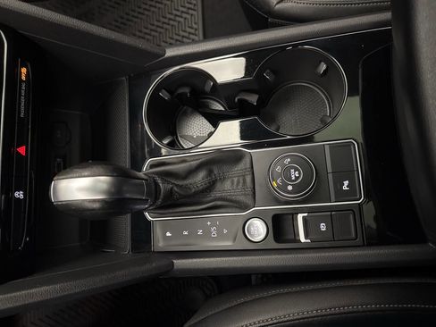 Used 2018 Volkswagen Atlas SEL image 21