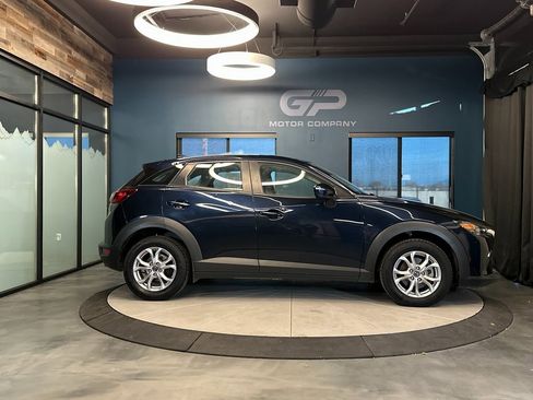 Used 2019 MAZDA CX-3 Sport image 2