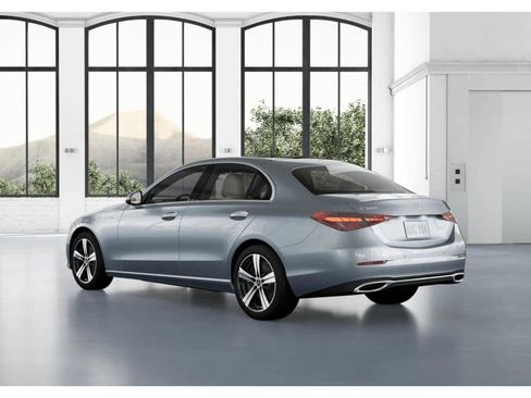 Used 2025 Mercedes-Benz C 300 Sedan image 28