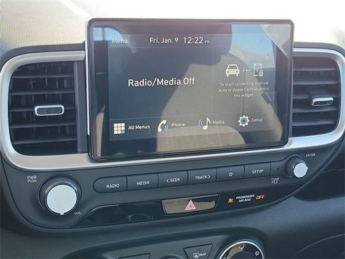 New 2026 Hyundai Venue SE image 8