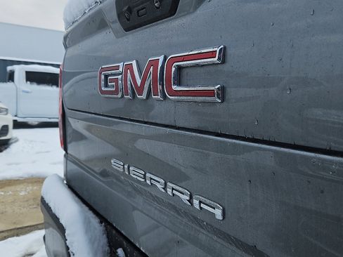 Certified 2025 GMC Sierra 1500 Elevation image 9