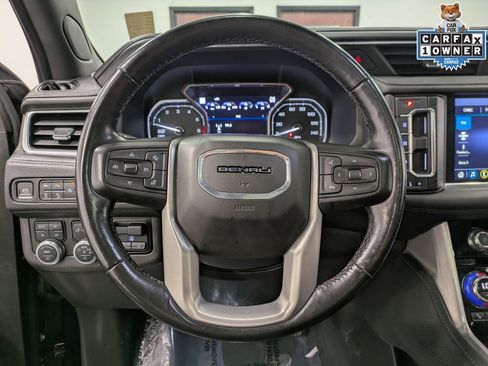 Used 2021 GMC Yukon XL Denali w/ Denali Ultimate Package image 18