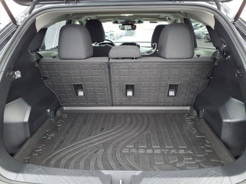 Used 2025 Subaru Crosstrek 2.0i Premium image 25