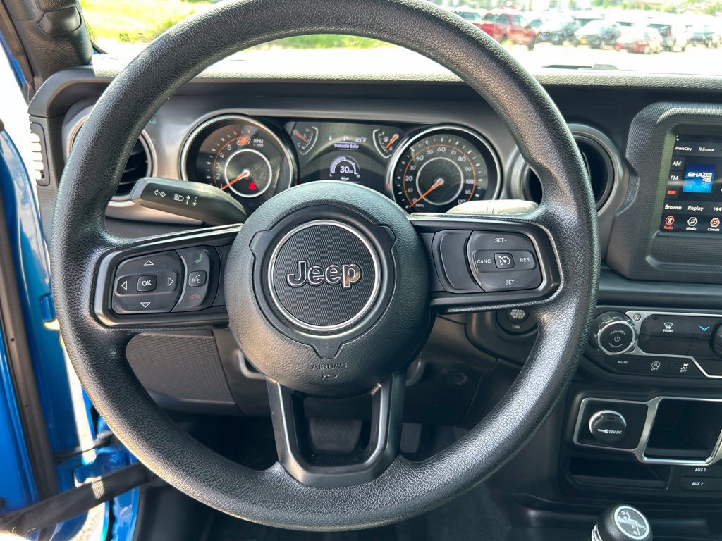 Used 2023 Jeep Wrangler Sport AWD/4WD image 11