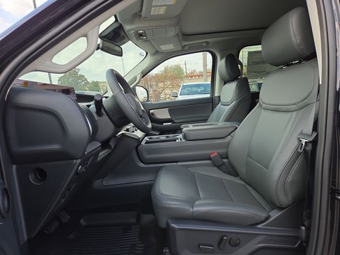 New 2026 Ford Expedition Max Active image 6