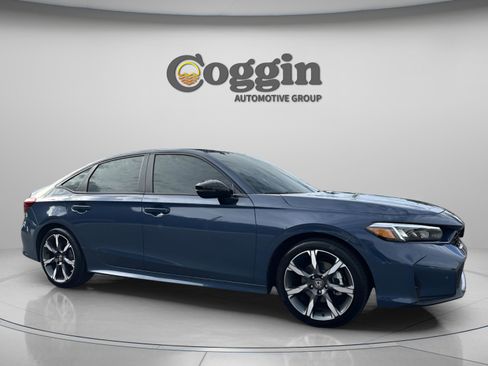 Certified 2025 Honda Civic Sport Touring image 8