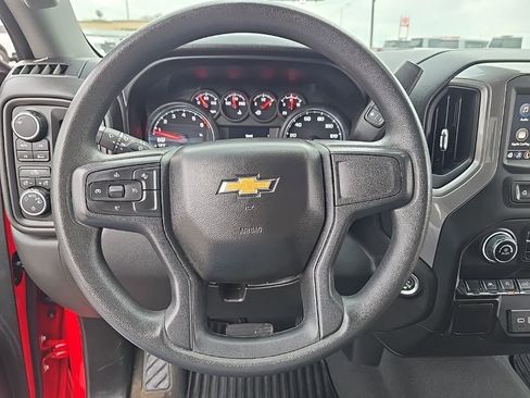 Used 2023 Chevrolet Silverado 1500 Custom image 20