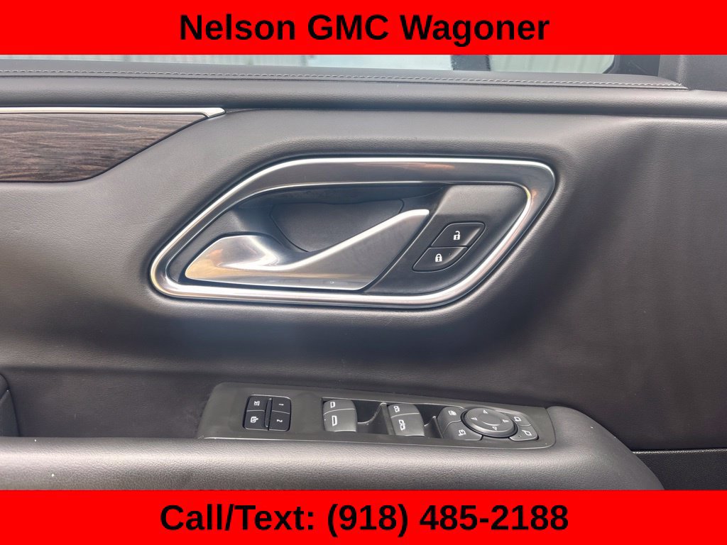 Used 2022 Chevrolet Tahoe LT w/ Luxury Package AWD/4WD image 12