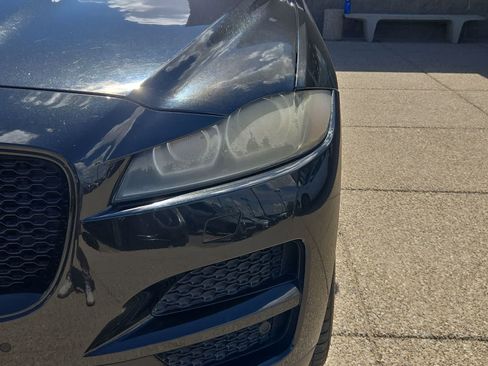 Used 2020 Jaguar F-PACE Prestige AWD/4WD image 11