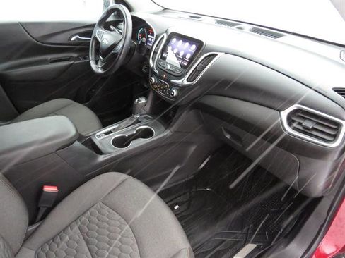Used 2020 Chevrolet Equinox LT image 13