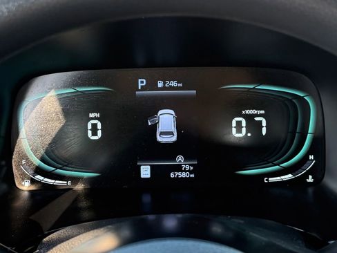 Used 2023 Kia Soul LX w/ LX Technology Package image 19