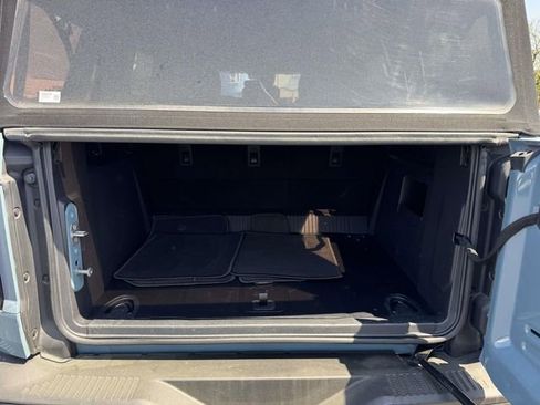 Used 2022 Ford Bronco Badlands w/ Sasquatch Package AWD/4WD image 9