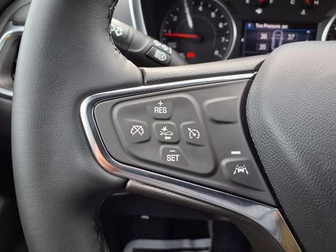 Used 2024 Chevrolet Equinox LT FWD image 65