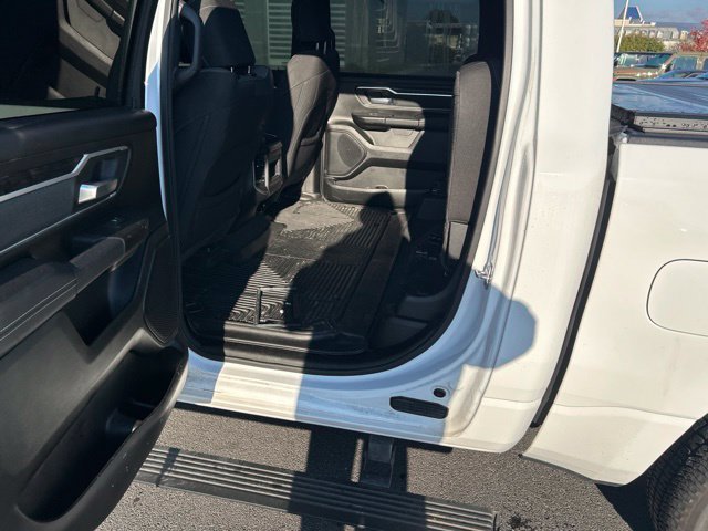 Used 2022 RAM 1500 Big Horn w/ Trailer Tow Group AWD/4WD image 10