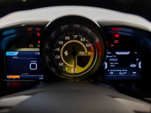 Used 2023 Ferrari 812 Competizione RWD image 81
