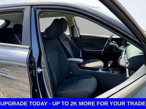 New 2026 Hyundai Kona SE image 13