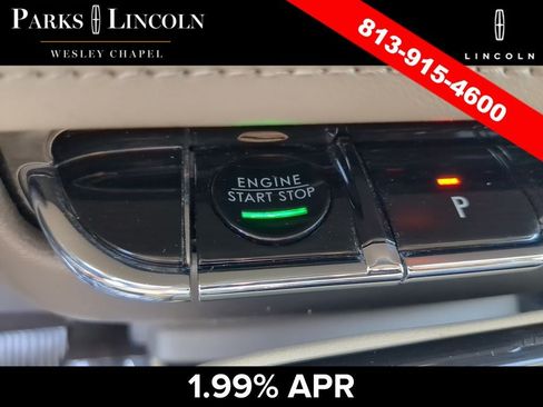 Used 2022 Lincoln Nautilus Reserve w/ Luxury Package AWD/4WD image 31